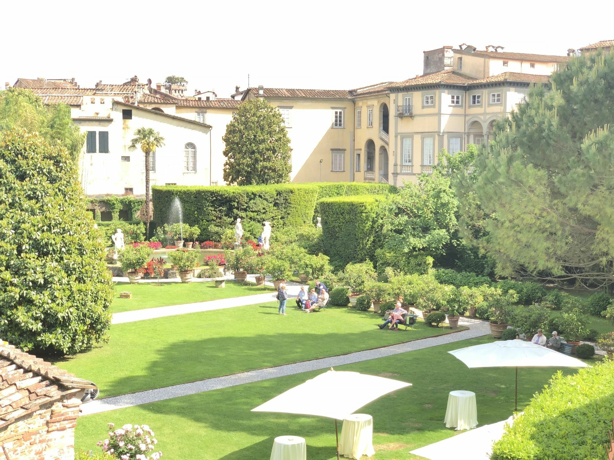 Apartment With Garden Lucca Exterior foto